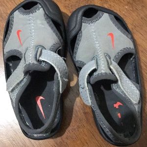 Nike 4c toddler sandals